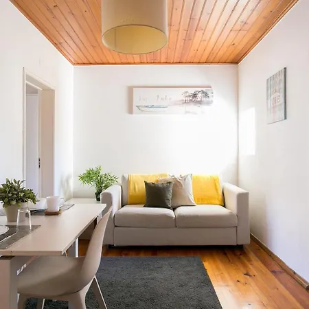 Down Chiado Easy Lizbona