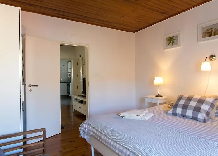 Down Chiado Easy * Lissabon