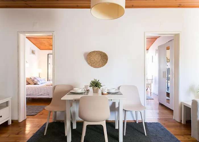 Down Chiado Easy Lissabon