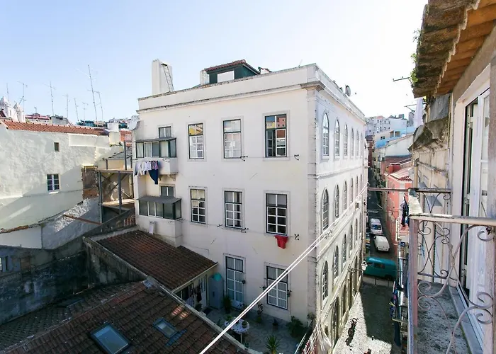 Down Chiado Easy Lissabon